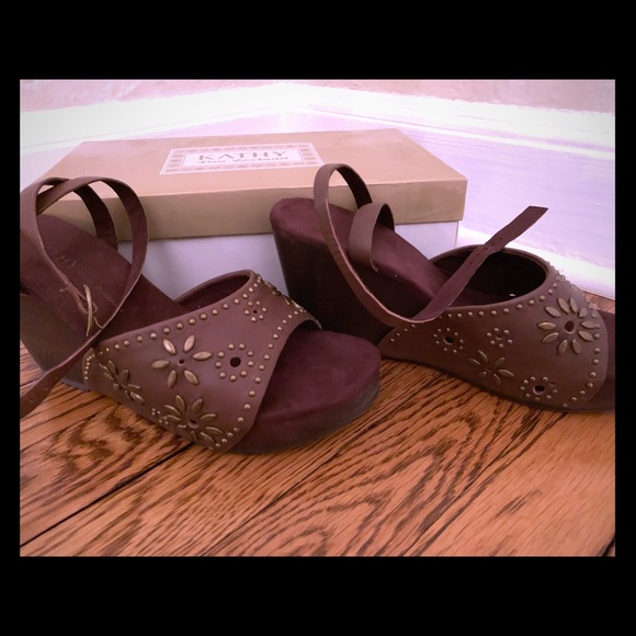 Beautiful, wedge sandals - Picture 1 of 4